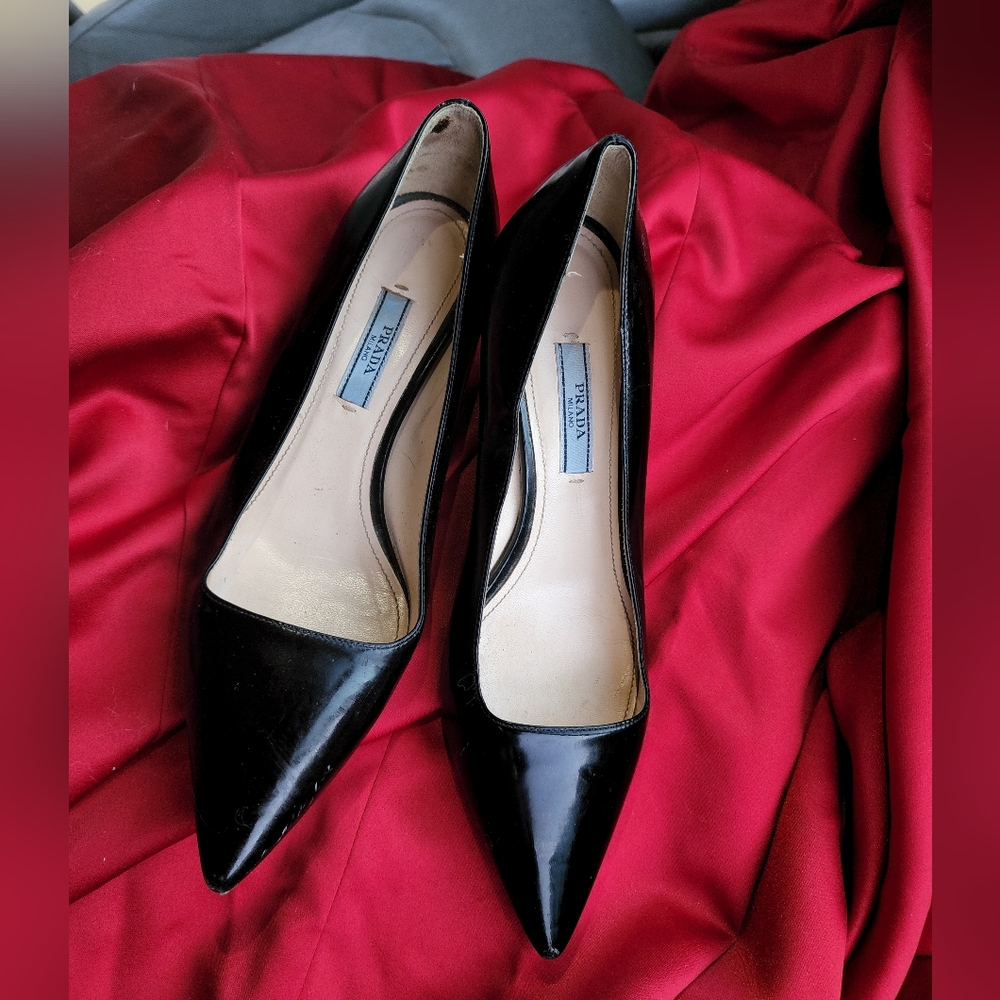 Prada kitten black leather heels 6